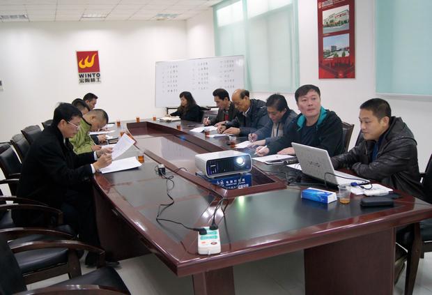 ͼ9����ѡ�ֳ�����������ͼΪ��ί�����������龰