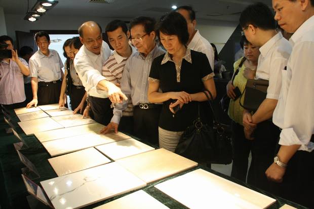 ͼ1��ר�������п����²�Ʒ